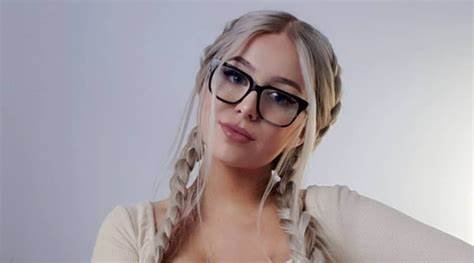 Mikayla Au: Artist, Advocate, Entrepreneur - Manchesterjournal