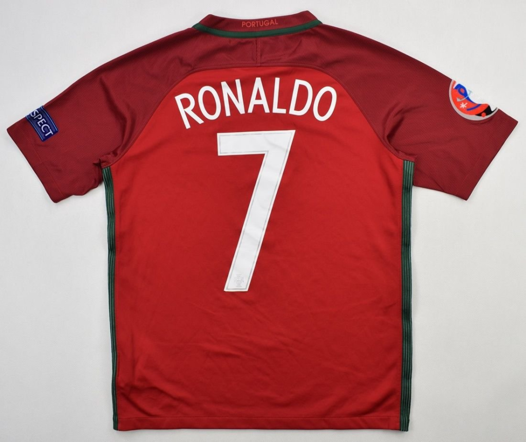 ronaldo football shirt